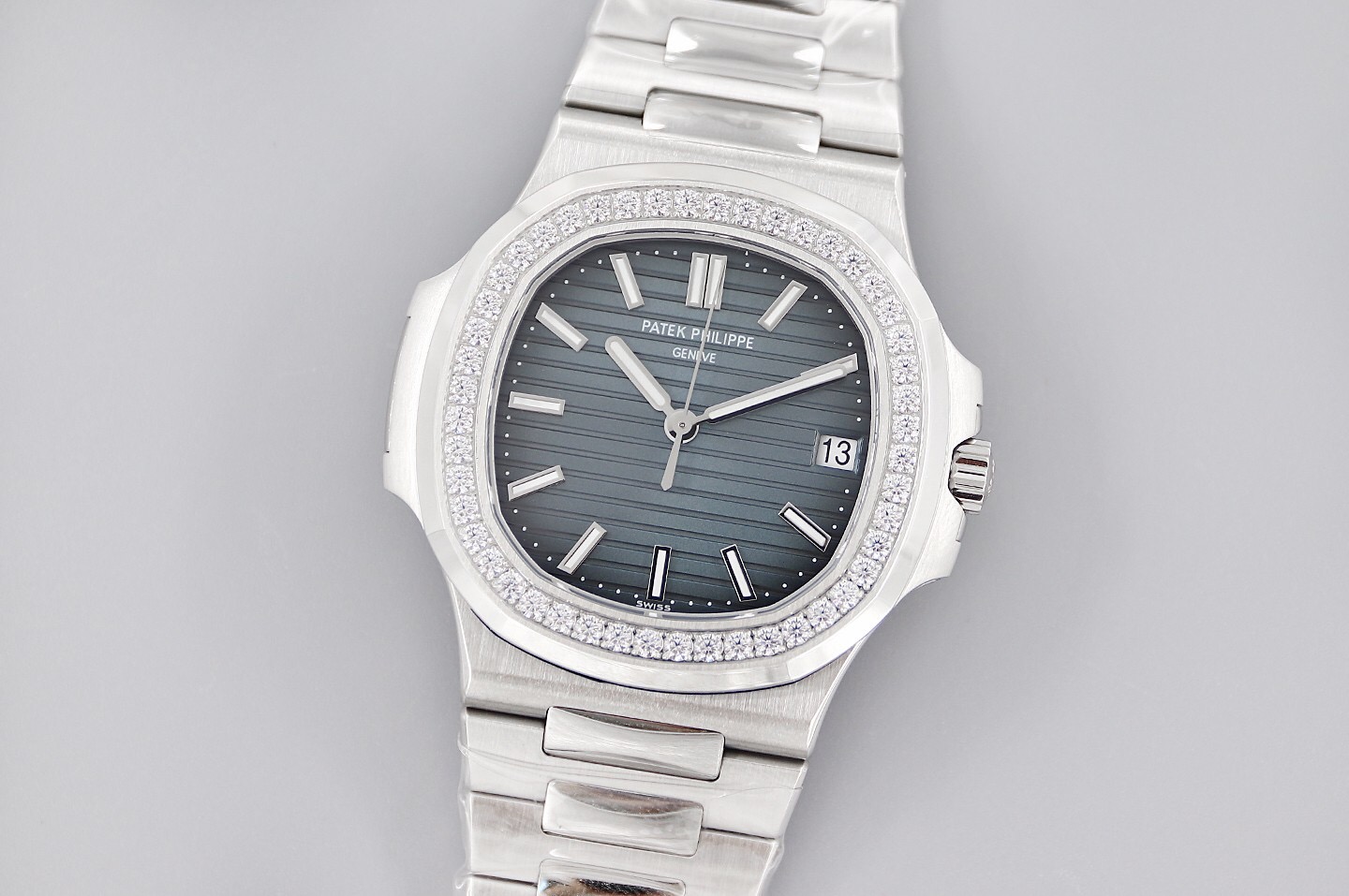 PATEK PHILIPPE  파텍필립 시계 5713 PP004 TM
