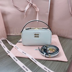 미우미우 숄더백 5BH229 PD1-B