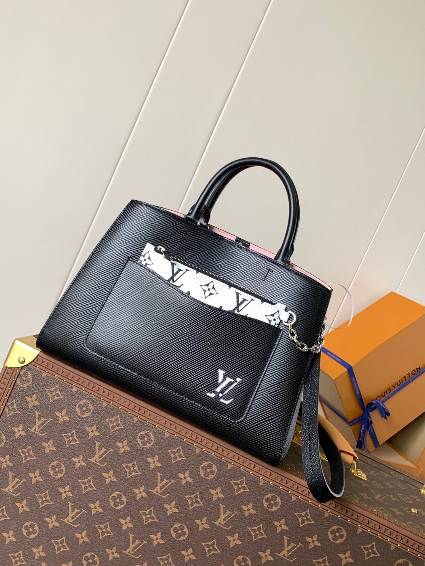 루이비통 마렐 토트 MM M59953 NMW 블랙