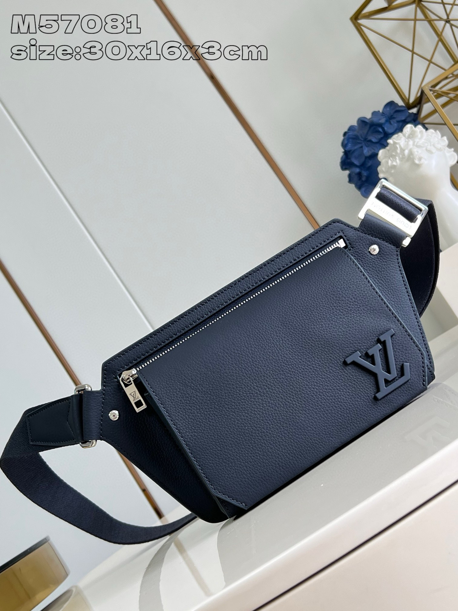 루이비통 LV 테이크오프 슬링백 M57081 GZ