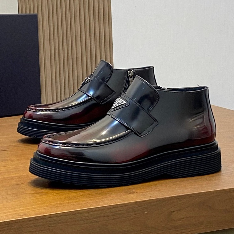 [홍콩명품.PRADA] 프라다 2025 남성용 앵글부츠 PD568 SH-E 홍콩명품의류,구매대행,온라인명품