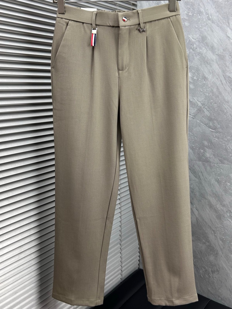 [홍콩명품.THOM BROWNE ] 톰 브라운 2026 남성용 바지 TB1396 PD 홍콩명품의류,구매대행,온라인명품